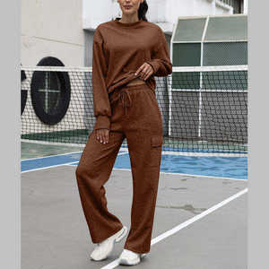 Conjuntos de 2 piezas para mujer, 100% algodón, con logotipo personalizado bordado, de alta calidad, recién llegados, con cierre y transpirables. - Product Image 2