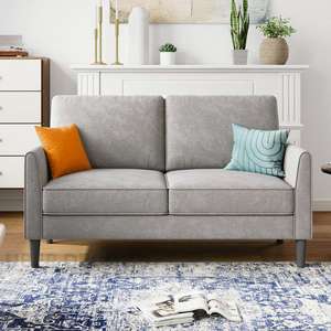 โซฟาหุ้มเบาะแบบปรับแต่งได้ Velro ขนาด 58 นิ้ว สไตล์ร่วมสมัย สำหรับห้องนั่งเล่นขนาดเล็ก น้ำหนัก 1000 กรัม โดย Uber Decor - Product Image 4