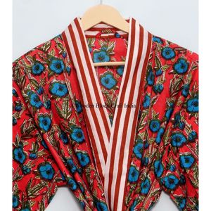 Robe kimono en coton coloré à motifs abstraits, imprimée à la main, pour femmes, peignoir léger indien, idéal pour se détendre et dormir. - Product Image 4