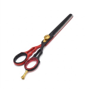 กรรไกรตัดผมระดับมืออาชีพ สีดำและสีแดง ได้รับการรับรองมาตรฐาน CE ISO13485 - Product Image 4