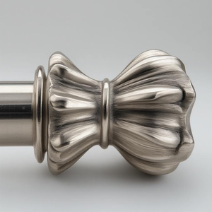 Barra de Cortina Metálica Moderna con Acabado de Aluminio Cepillado, Resistente y Duradera, Desliza Fácilmente - Product Image 2