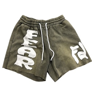 Nouveau short en coton délavé à l'acide vert clair pour hommes personnalisé Style décontracté à motif solide avec broderie lourde en détresse coupe délavée au soleil - Product Image 1