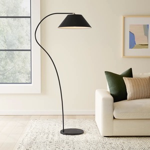 Lampadaire en fer noir de style industriel pour les intérieurs modernes - Product Image 2