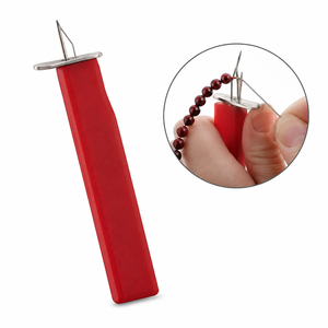 Outil de nouage en plastique rouge pour la fabrication de bijoux, outil de perlage et de chaînage pour la création de bijoux Zetomed Pro - Product Image 1