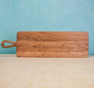 Planche à découper en bambou personnalisée avec gravure de logo, durable et écologique, compatible lave-vaisselle, pour cadeaux d'entreprise et vente au détail - Product Image 3