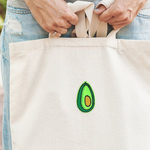 Parches Bordados Termoadhesivos y para Coser con Motivos de Comida Adorables, Parche de Aguacates y Dulces en Tela de Sarga Verde Adhesiva para Sombreros, Ropa y Logotipos Personalizados - Product Image 5