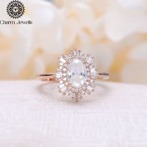 แหวนหมั้นเพชรโมอิสซาไนต์ทรงคุชชั่นสำหรับผู้หญิงจาก Charm_Jewells ทอง 18K ดีไซน์รูปดอกไม้ ประดับแบบหนามเตย สไตล์โรแมนติก รับรองโดย IGI เบอร์ 3 - Product Image 6