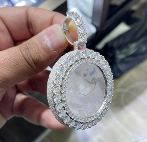 Colgante de aleación chapado en rodio con diamante moissanita redondo VVS, estilo clásico, para regalo unisex, joyería hip hop. - Product Image 5