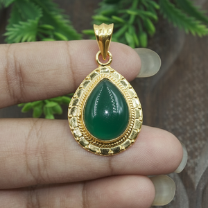 จี้หยดน้ำหยกเขียวเงินแท้ 925 ดีไซน์วินเทจทำมือ ประดับด้วยพลอยธรรมชาติ ของขวัญสำหรับผู้หญิง - Product Image 2