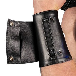 Bracelet en cuir pour homme Scorpio, cuir véritable de qualité supérieure, design clouté, ajustement réglable, pour tenue de club, imprimé délavé, teint uni, 500g - Product Image 6