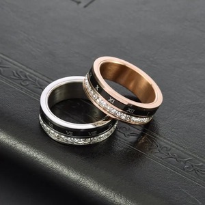 Bague en argent 925 avec moissanite carrée et chiffres romains, plaquée or blanc et rose, pour homme. - Product Image 2