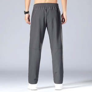 Pantalon décontracté mi-long pour homme - Léger, taille mi-haute, brodé, uni, coupe ample, jambe droite, idéal pour l'été - Product Image 3