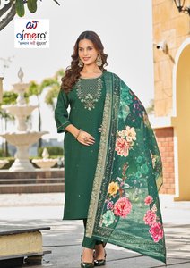 Traditional Women's Designer Ethnic Stylish Quick Dry Stretchable Wrinkle Free Kurti Suit for <b>Wedding</b> Party Wear Office Regular - Product Image 4