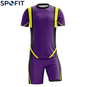Ensemble d'uniformes de football personnalisés pour hommes, impression par sublimation, maillot et short de football, design unique, uniforme de football à séchage rapide - Product Image 2