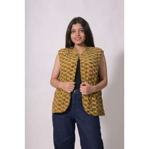 Veste en coton écologique vintage avec col montant et boutons en corne, veste décontractée matelassée pour femmes - Product Image 3