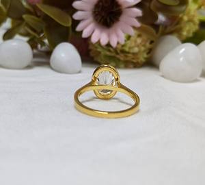 Bague de fiançailles solitaire en moissanite taille ovale de 3,15 carats, sertie de pierres, bijoux de mariage classiques pour femmes, or blanc massif 14 carats - Product Image 3