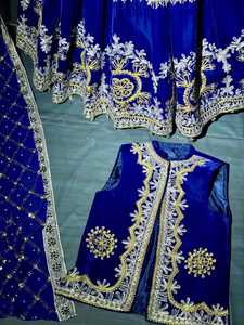 Robe de bal en velours bleu roi, col bijou, manches longues, brodée, longueur ras du sol, tenue de soirée de luxe, ensemble de vêtements de mariée - Product Image 3