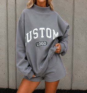 Sudadera Oversize de Cuello Redondo para Mujer con Estampado de Letras Personalizado, Hombros Caídos, Manga Larga, Gris, Poliéster/Algodón, Estilo Urbano - Product Image 1