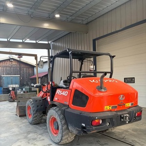 Chargeuse sur pneus compacte Kubota en gros, chargeuse frontale robuste pour la construction, moteur puissant PLC, système hydraulique efficace - Product Image 3