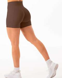 Shorts de sport légers et respirants pour femmes, taille élastique, séchage rapide, personnalisables avec logo, petits prix - Product Image 2