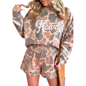 Ensemble 2 pièces pour femmes, sweat-shirt Mockeck uni, short taille haute, coupe ample, décontracté, en coton tricoté pour l'hiver - Product Image 4