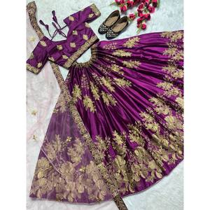 ชุดแต่งงานสวยงาม เลเฮนกา โชลี และผ้าคลุมไหล่ สำหรับงานปาร์ตี้ - Product Image 4