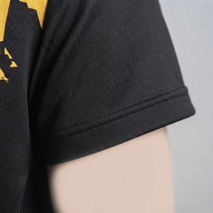 เสื้อฟุตบอลทีมพร้อมโลโก้สั่งทำพิเศษ แบบซับลิเมชั่น แห้งเร็ว ผลิตโดยผู้ผลิต OEM เสื้อผ้ากีฬา - Product Image 3