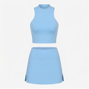 Conjunto de Yoga de 2 Piezas, Color Azul Claro Sólido, Top Corto con Cuello Alto, Falda de Cintura Alta, Ropa Deportiva sin Costuras - Product Image 1