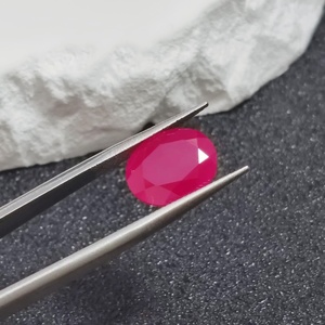 Rubis naturel rouge sang, taille ovale, forme œuf, rubis facetté avec inclusions, plusieurs tailles C65R pour la vente en gros de bijoux - Product Image 4