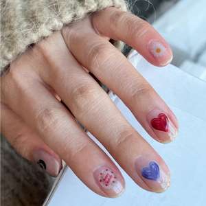 Autocollants pour ongles en gel semi-durci de qualité salon 100% réel coréen, manucure vegan, sans cruauté, non toxique, pour fille d'anniversaire - Product Image 3