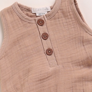 Mameluco de burbujas de muselina orgánica de calidad superior Paquete de 2 Cocoa Whisper y Latte Colors Ropa de bebé - Product Image 4