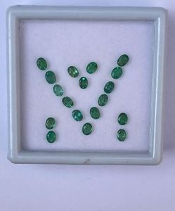 Gema de Esmeralda para Colgante, Tamaño 3x4, Empaque de Calidad Premium, Esmeralda Verde para Joyería al Mejor Precio - Product Image 6