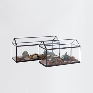 Terrarium en verre cristal géométrique unique fait à la main suspendu |   Support de plante d'intérieur écologique pour une décoration intérieure qui procure de l'air frais - Product Image 2
