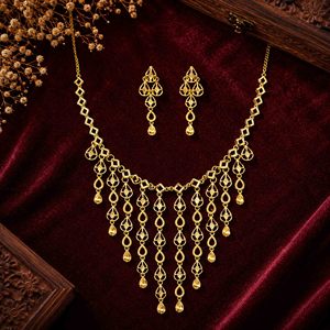 ชุดเครื่องประดับทองชุบไมครอน 14K 18K 24K ลายดอกไม้ สไตล์ดูไบ ตุรกี สำหรับเจ้าสาว สร้อยคอ ต่างหู แฟชั่นผู้หญิง ขายส่ง - Product Image 2