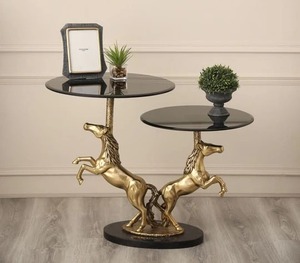 Table d'appoint ronde en verre avec design libellule et placage doré, style Art Déco, décoration d'intérieur pour cadeaux de Diwali - Product Image 4