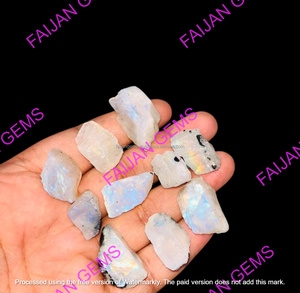 พลอยดิบสีฟ้าธรรมชาติ FAIJAN GEMS มูนสโตนแบบชิป คุณภาพสูง ขายส่ง รับประกันโดยผู้เชี่ยวชาญ สำหรับทำเครื่องประดับ - Product Image 3