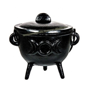 หม้อเหล็กหล่อสีดำมีดีไซน์ดวงจันทร์สามดวงเป็นมิตรกับสิ่งแวดล้อมสำหรับธูปกรวยและถ่านเทียนอินเดีย - Product Image 1