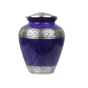 Urnes de crémation de style unique Urnes de crémation en métal de conception faite à la main Mémorial funéraire Cendres pour adultes Urnes de crémation en métal - Product Image 4