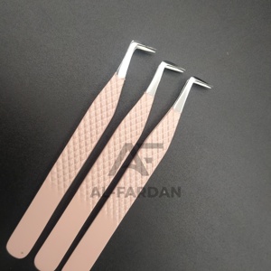 แหนบต่อขนตา AL FARDAN สีเบจนู้ด ปลายเรียว 90 องศา ขนาด 13 มม. ปลายไฟเบอร์ รับทำโลโก้ตามสั่ง - Product Image 2