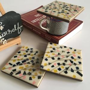 Posavasos Cuadrados de Resina Epoxi Verde Mar y Madera Hechos a Mano de Alta Calidad, Personalizables, con Diseño de Ángel, Regalos Decorativos - Product Image 4