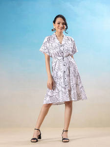 ชุดเดรสชีฟองยาวระดับเข่าสำหรับผู้หญิง ดีไซน์หรูหรา แขนสั้น ติดกระดุม พิมพ์ลาย มีเข็มขัด ผ่าข้าง เอวธรรมชาติ ซักได้ ทรงปกติ - Product Image 4