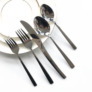 Ensemble de couverts en acier inoxydable en gros |   Ensemble de cuillères, fourchettes et couteaux robustes et durables pour l'exportation et la vente en gros - Product Image 4