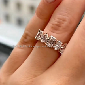 แหวนเงินแท้ทรงมินิมอลประดับเพชรโมอิสซาไนต์หลากหลายรูปทรง ดีไซน์วงแหวนแบบคลัสเตอร์เต็มวง สำหรับงานหมั้นและงานแต่งงาน - Product Image 2
