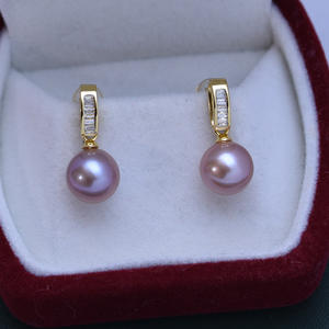 Boucles d'oreilles en perles d'eau douce blanches de 9 à 10 mm, argent 925, ensemble complet, forte brillance, faibles défauts, vente en gros - Product Image 4