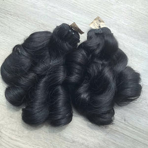 Extensiones de cabello humano vietnamita de alta calidad al por mayor 100% rizos hinchables y extremos doblemente dibujados para tejer - Product Image 2