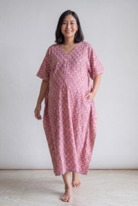 Vestido Kaftán de Maternidad con Estampado de Bloques para Mujer, Vestido Maxi Holgado Estilo Boho para Embarazo y Lactancia, Precio al por Mayor - Product Image 4