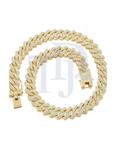 Cadena Cubana Premium Estilo Hip Hop en Plata 925 con Opciones de Moissanita o Diamantes de Laboratorio, con Oro de 10K o 14K, Joyería de Alta Gama - Product Image 3