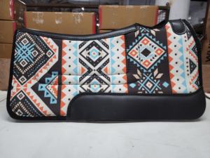 Sudadero de Fieltro de Lana Contorneado para Caballo de Trabajo, Estilo Western Ecuestre, Tallado a Mano, con Logotipo Personalizado - Product Image 2