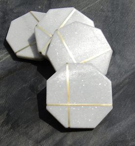 ที่รองแก้วแบบมีลายทองเหลือง ของตกแต่งขนาดเล็กสำหรับโต๊ะอาหาร หม้อร้อน แก้ว ถ้วย ฝาปิดภาชนะ ทนทาน - Product Image 3