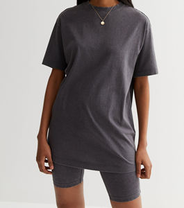 Ensemble de survêtement décontracté pour homme de haute qualité, avec t-shirt et short, en coton molletonné à manches courtes, séchage rapide et respirant, personnalisable avec logo, collection automne - Product Image 1